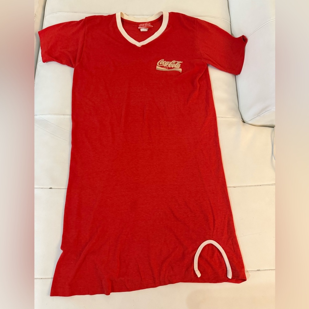 Vintage red Coca Cola paper thin vneck house dress / tunic tee shirt
Medium